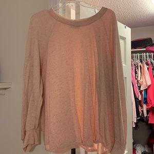 💕💕 super cute sweater 💕💕 - GENTLY USED!